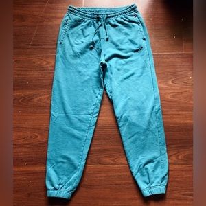 Levi’s Turquoises Sweatpants